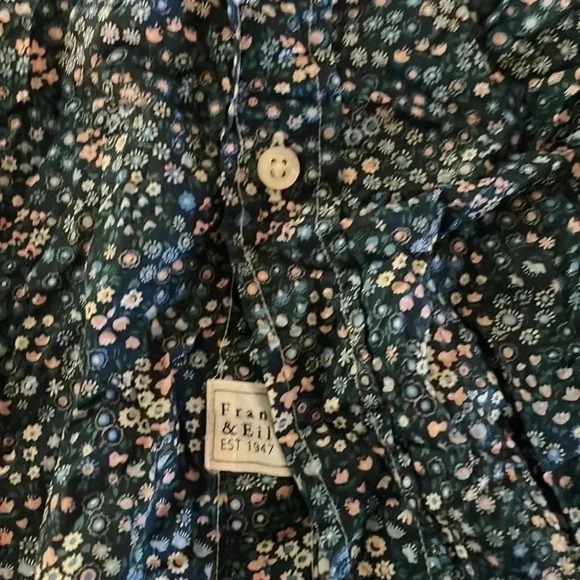 Frank & Eileen Barry Floral Button Up Shirt - Picture 5 of 7